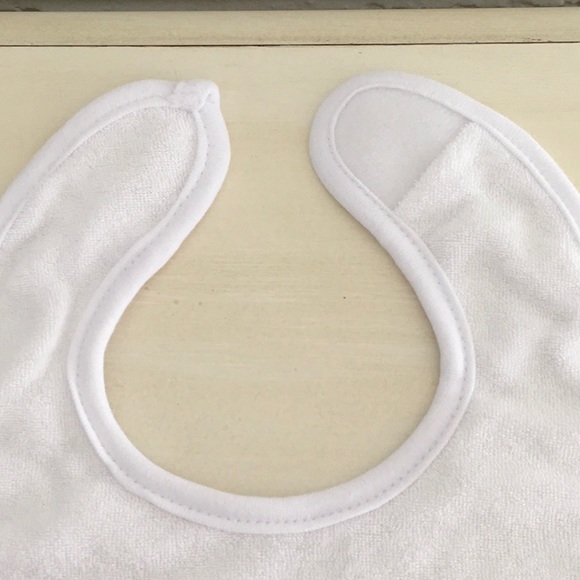 Brand New Infant Baby Embroidered (A) Bib - Picture 4 of 5